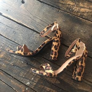 Strappy block heel cheetah leopard print